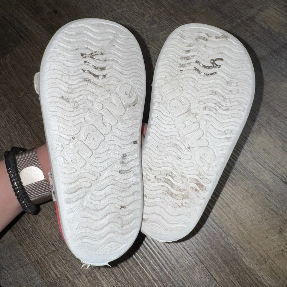 Disney x Native Charley Kids Sandals Mickey Minnie Spring Break Pink 7
